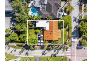 995 S Shore Dr Miami Beach, FL 33141 - MLS#A11883722