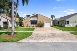 9803 Sw 59th St Cooper City, FL 33328 - MLS#A11883723