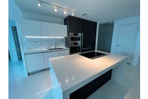 851 Ne 1st Ave 1208 Miami, FL 33132 - MLS#A11883741