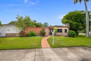 11490 W Biscayne Canal Rd Miami, FL 33161 - MLS#A11883749