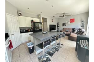 11250 Nw 56th St 11250 Doral, FL 33178 - MLS#A11883767