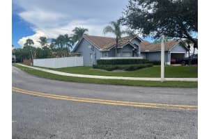 12645 Sw 9th Pl Davie, FL 33325 - MLS#A11883787