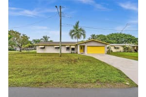 228 Sw 5th Ave Hallandale Beach, FL 33009 - MLS#A11883819