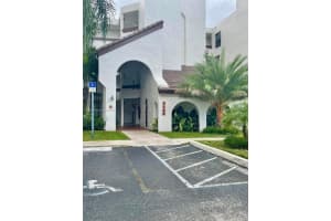 9140 Sw 123rd Ct 201, Miami