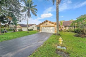 2928 Nw 94th Ave Coral Springs, FL 33065 - MLS#A11883870