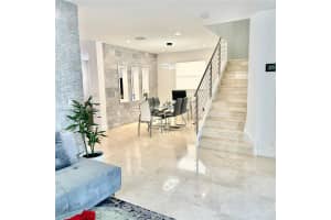 11229 Nw 44th Ter Doral, FL 33178 - MLS#A11883893