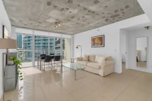 3250 Ne 1st Ave 1120, Miami