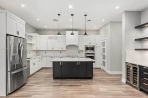 2431 Ne 20th Ave Lighthouse Point, FL 33064 - MLS#A11883899