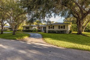 8445 Sw 147th St Palmetto Bay, FL 33158 - MLS#A11883902