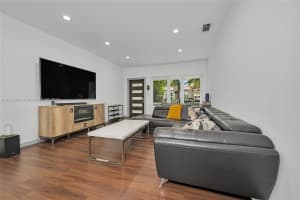 335 Romano Ave Coral Gables, FL 33134 - MLS#A11883981