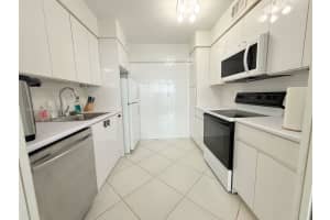 100 Bayview Dr 1902 Sunny Isles Beach, FL 33160 - MLS#A11883999