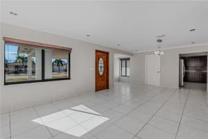 1231 W 60th Ter Hialeah, FL 33012 - MLS#A11884007