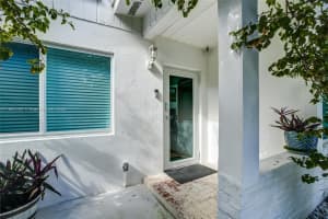 2601 Ne 11th Ct Fort Lauderdale, FL 33304 - MLS#A11884009