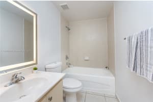 7290 Nw 114th Ave 208-7 Doral, FL 33178 - MLS#A11884056