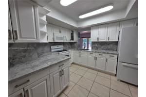 14760 Lewis Rd 14760 Miami Lakes, FL 33014 - MLS#A11884068