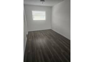 MLS# A11884082, Hialeah, Florida 33016