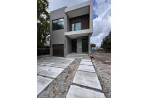 1637 Monroe St Hollywood, FL 33020 - MLS#A11884090
