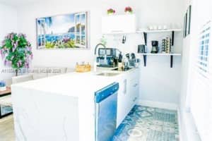 824 Ne 4th St 3 Fort Lauderdale, FL 33301 - MLS#A11884112