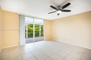 260 Nw 76th Ave 404 Margate, FL 33063 - MLS#A11884142