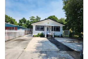 2331 Nw 59th St, Miami