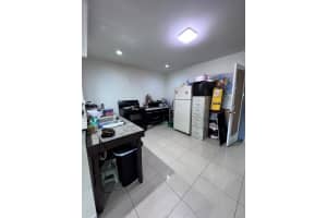 955 Sw 75th Ave Miami, FL 33144 - MLS#A11884189