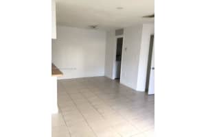 17580 Nw 67th Pl F-1 Hialeah, FL 33015 - MLS#A11884193