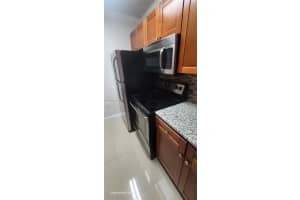 15560 Sw 104th Ter 6111, Miami 15560 Sw 104th Ter 6111, Miami