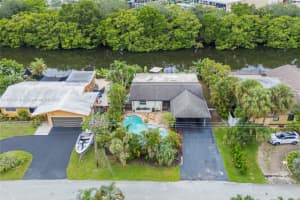 1672 Nw 36th Ct, Oakland Park