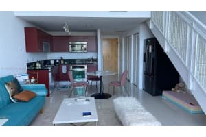 253 Ne 2nd St 633 Miami, FL 33132 - MLS#A11884235