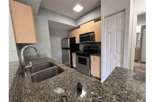 2400 Centergate Dr 102, Miramar