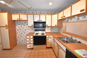 2908 S Carambola Cir S 402 Coconut Creek, FL 33066 - MLS#A11884252