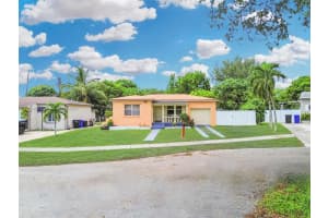 15770 Ne 18th Ct North Miami Beach, FL 33162 - MLS#A11884257