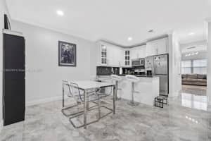 16618 Nw 71st Ave Miami Lakes, FL 33014 - MLS#A11884303