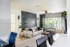 1440 Nw 7th Ter Fort Lauderdale, FL 33311 - MLS#A11884305
