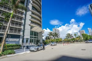 690 Sw 1st Ct 2032 Miami, FL 33130 - MLS#A11884308