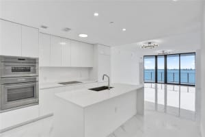 700 Ne 24th Street 1103, Miami