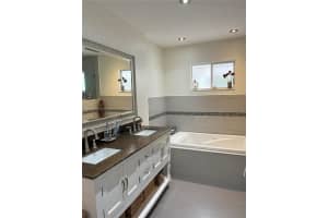 10270 Nw 46th St . Doral, FL 33178 - MLS#A11884355