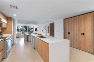 10281 W Bay Harbor Dr 601 Ph Bay Harbor Islands, FL 33154 - MLS#A11884361