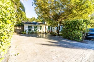 744 Ne 16th Ave Fort Lauderdale, FL 33304 - MLS#A11884376