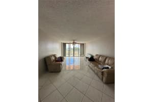 2450 Ne 135th St 303 North Miami, FL 33181 - MLS#A11884380