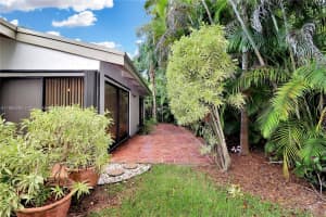 9220 Sw 78th Ct Miami, FL 33156 - MLS#A11884392