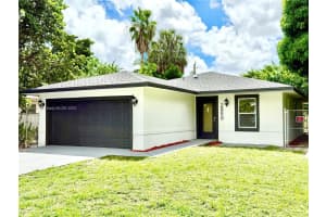 2850 Nw 12th Ct, Fort Lauderdale