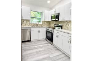2850 Nw 12th Ct Fort Lauderdale, FL 33311 - MLS#A11884447