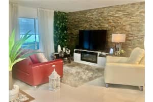 4770 Nw 102nd Ave 103-19 Doral, FL 33178 - MLS#A11884453