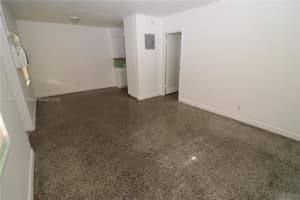 1139 Ne 10th Ave 1 Fort Lauderdale, FL 33304 - MLS#A11884456