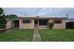 3021 Sw 12th St, Miami