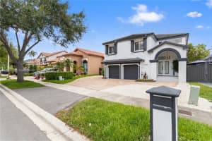 8740 Nw 153rd Ter Miami Lakes, FL 33018 - Off Market