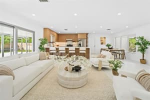 6320 Sw 62nd Ter, South Miami