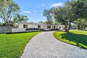 6320 Sw 62nd Ter South Miami, FL 33143 - MLS#A11884566