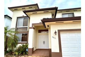 4619 Sw 164th Pl, Miami